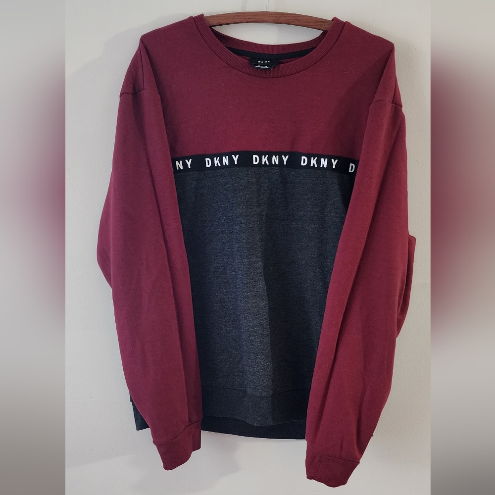DKNY Sweater - Picture 3 of 7